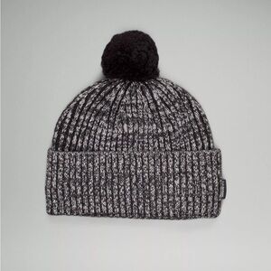 Lululemon Textured Fleece Lined Knit Beanie NEW $64